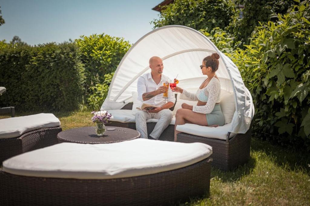 Hotel Donaublick Scheer Екстер'єр фото