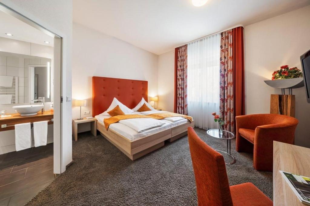 Hotel Donaublick Scheer Екстер'єр фото